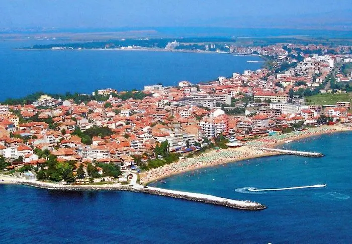 флора 3* Gmina Pomorie